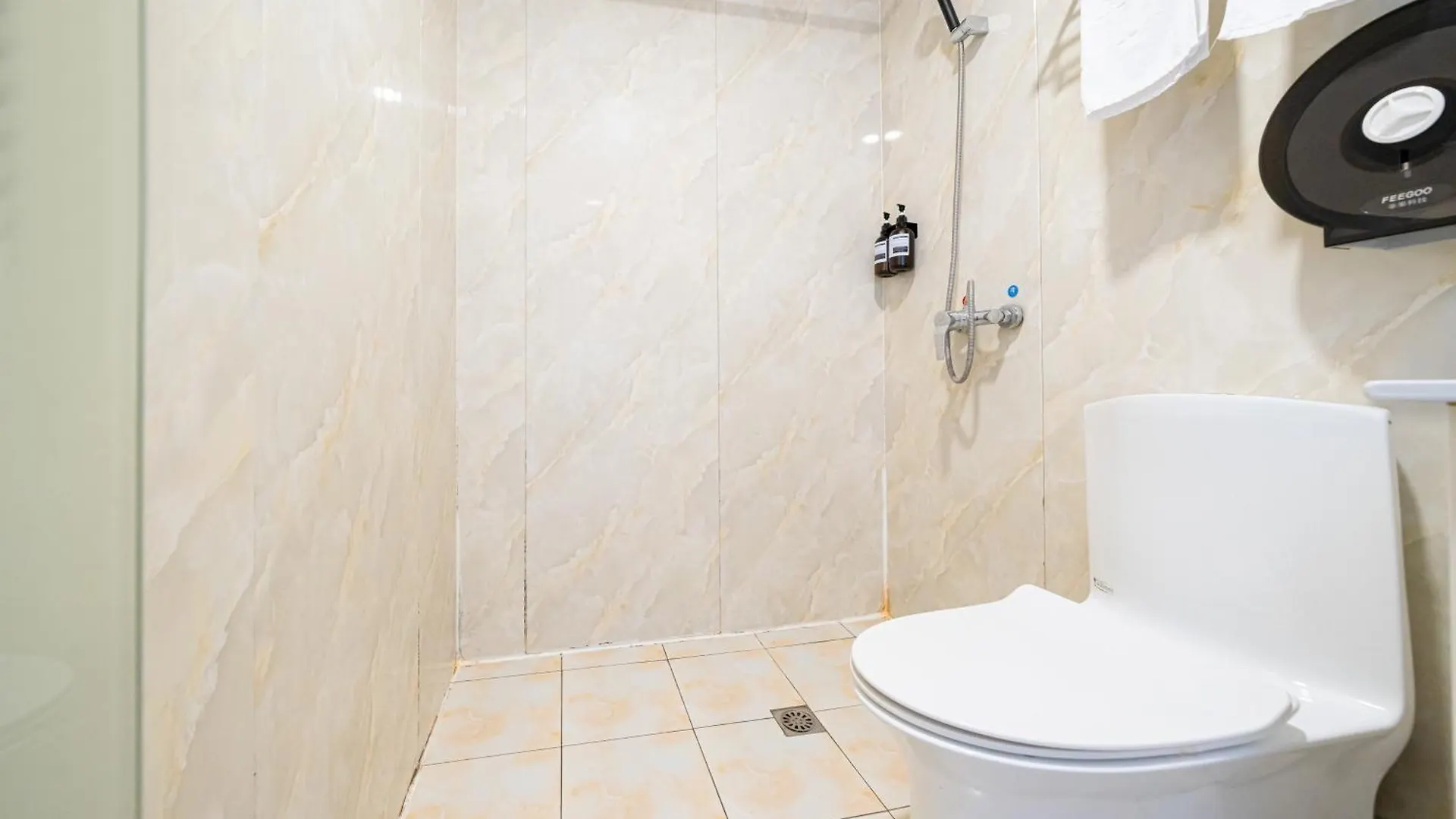 Dengba Inn-Fengqiao Road Subway Station Global Harbor Branch 上海