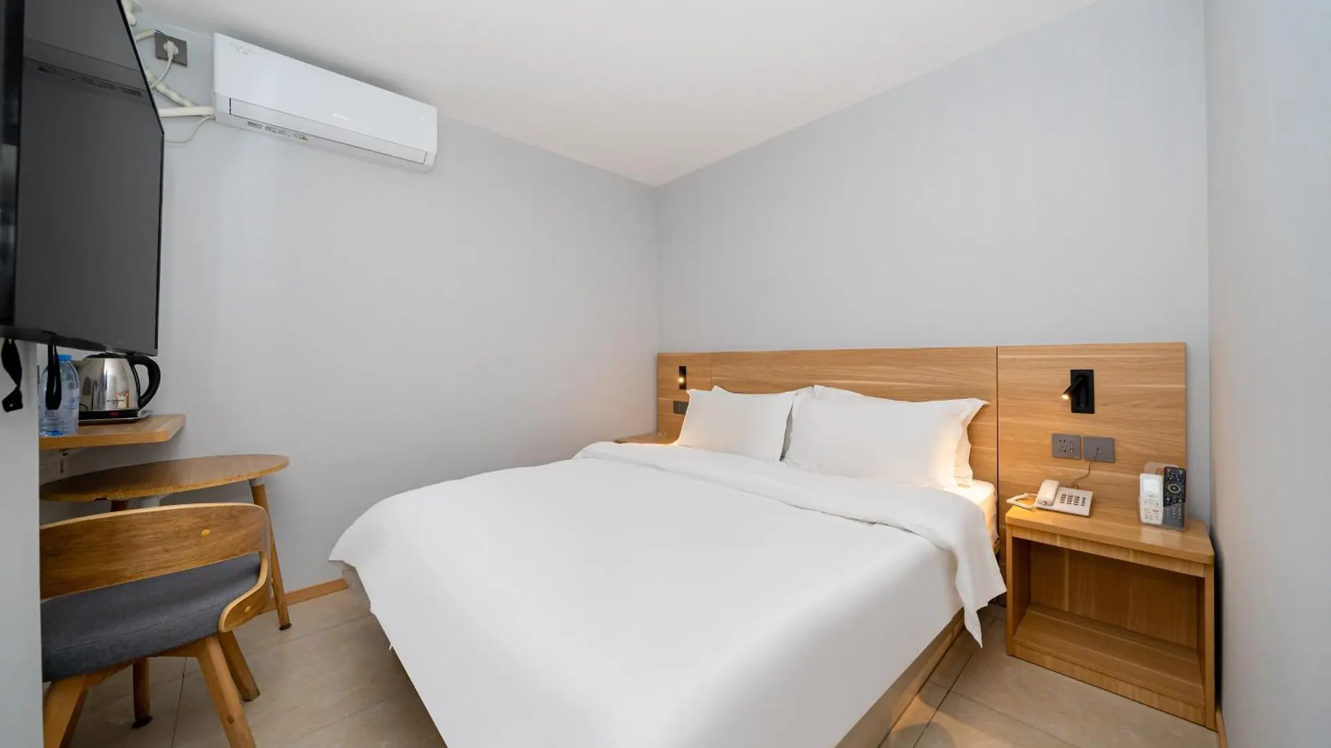 Dengba Inn-Fengqiao Road Subway Station Global Harbor Branch Shanghai